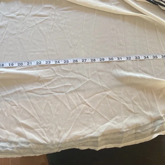 Boutique hi low skirt cream w black stripes small Nwot - Picture 13 of 16